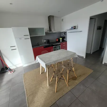 Apartment T2 Proche Pour 4 Personnes, N61